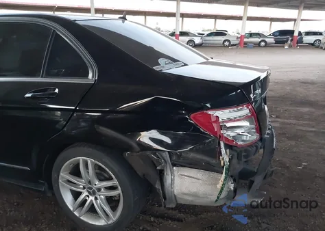 2014 Mercedes-Benz C 250 Sport из США, поврежденный, VIN WDDGF4HB3ER309674